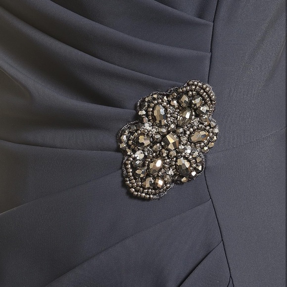 Alex Evenings Women's Slimming Short Ruched Dress with Ruffle - Picture 3 of 8